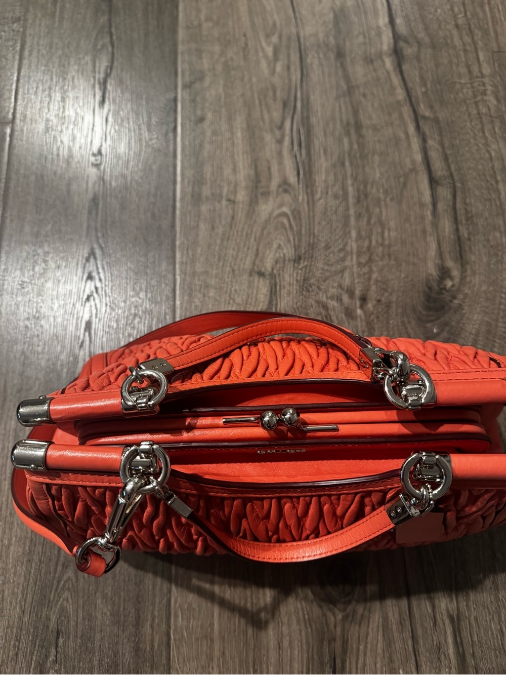 Coach Madison Gathered Twist Carrie Satchel Textured Orange coral Quilted purse - Picture 5 of 16